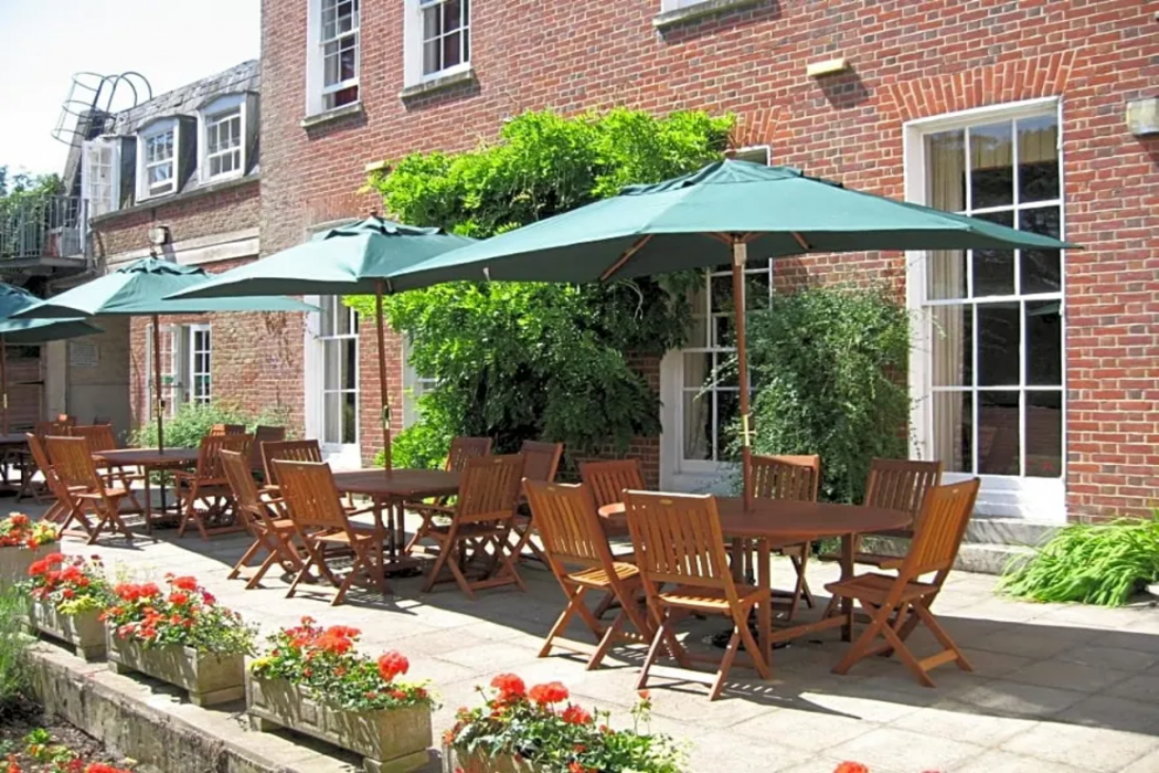 Lysses House Hotel 2/52