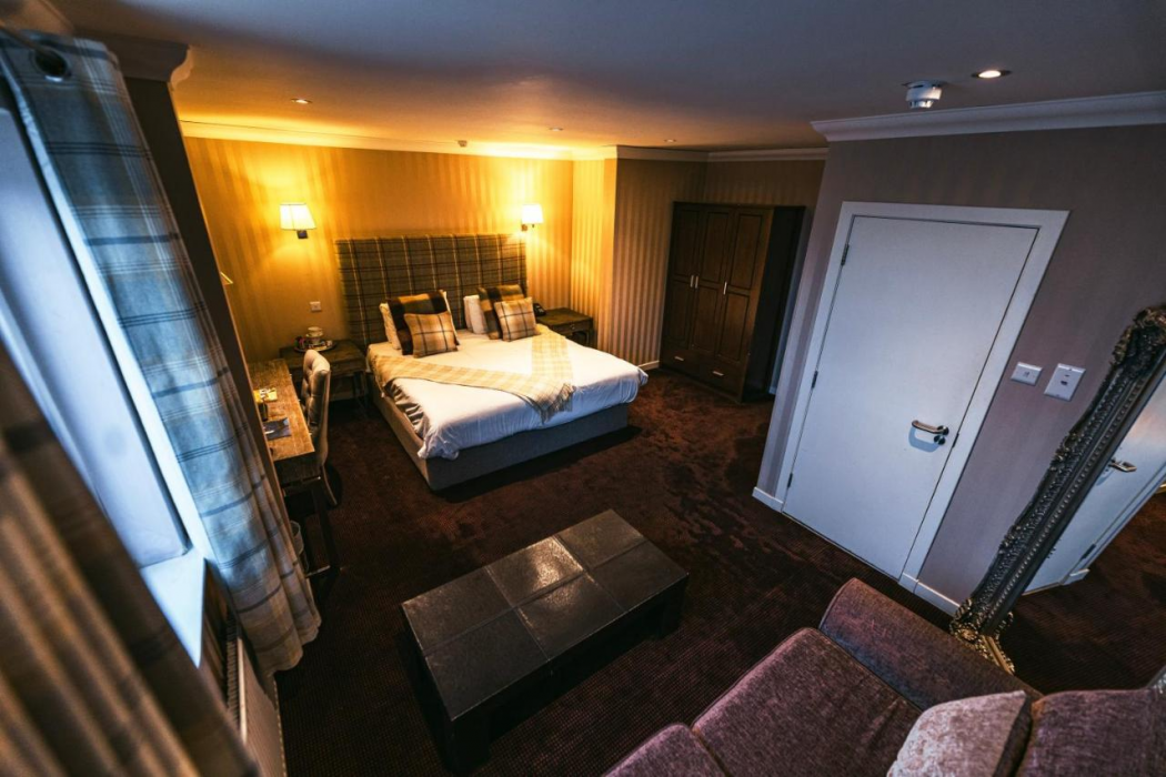The Fenwick Hotel 10/28