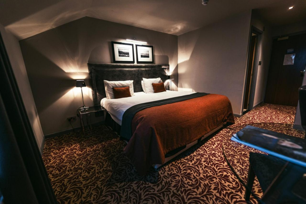 The Fenwick Hotel 8/28