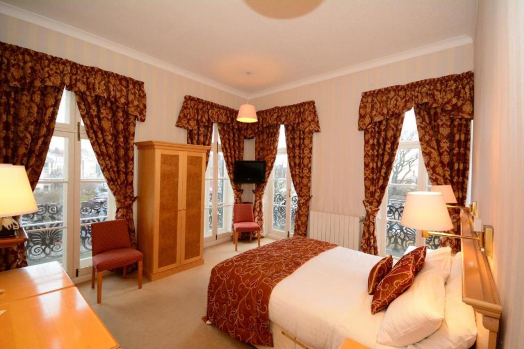 The Crescent Hotel 12/61