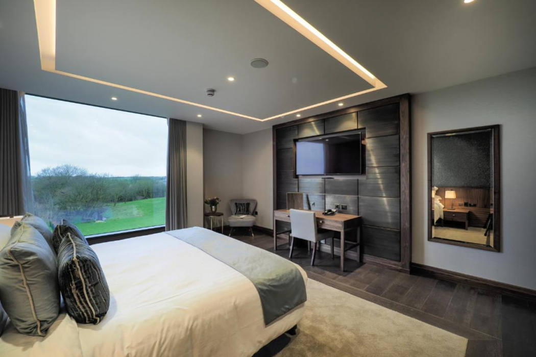 The Hotel at Mill Farm 9/47