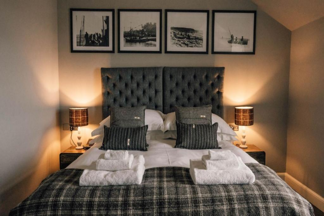 Kirkwall Hotel 8/16