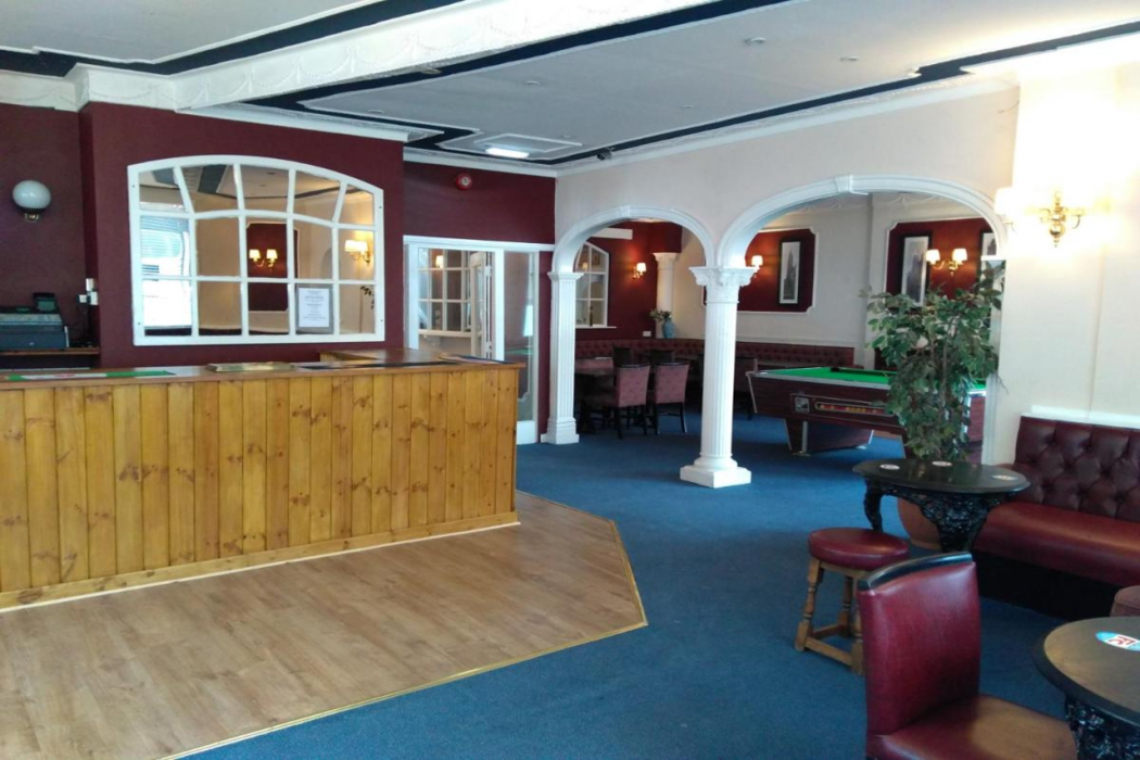 The Crown Hotel 1/37