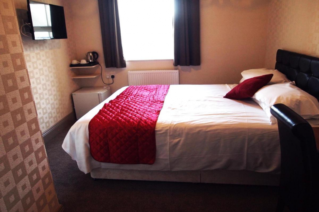 York House Hotel 8/47
