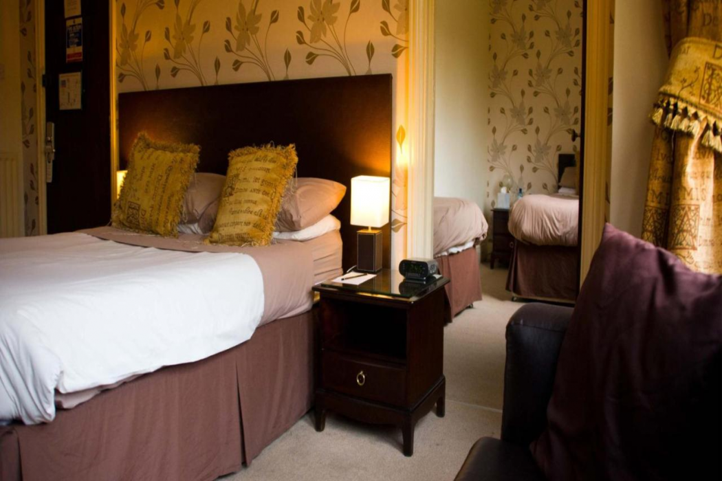 The Beverley Hotel 13/42
