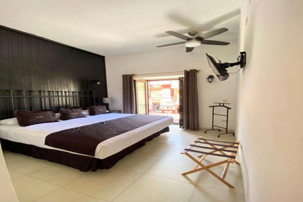 Hotel Plata Condesa 15/55
