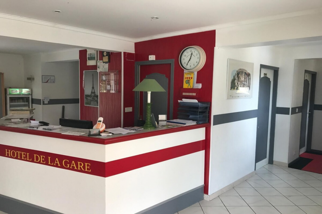 Hotel de la Gare 7/55