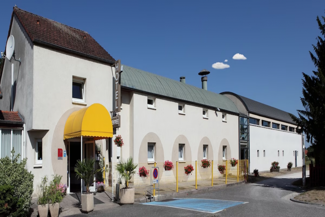 Hotel de la Gare 1/55