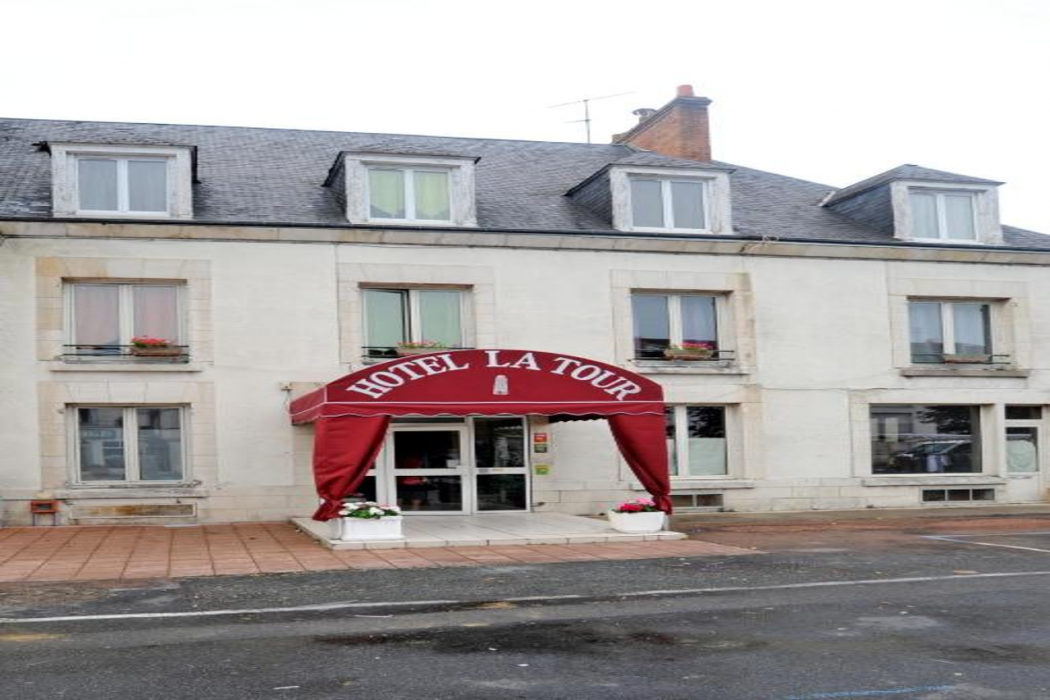 Hotel La Tour 1/23