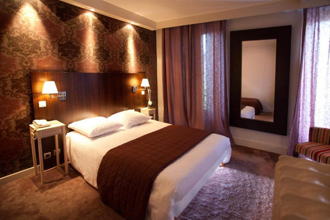 Hotel Les Negociants 14/56