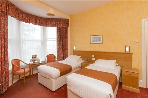 Lauriston Hotel 10/60