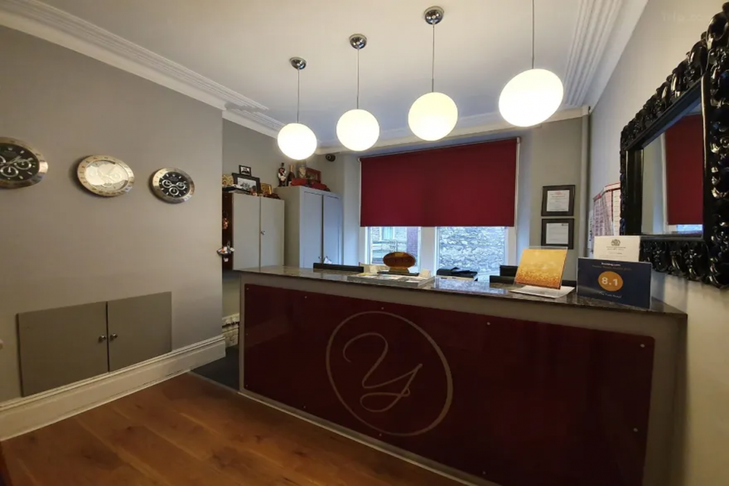 The York Hotel 3/49