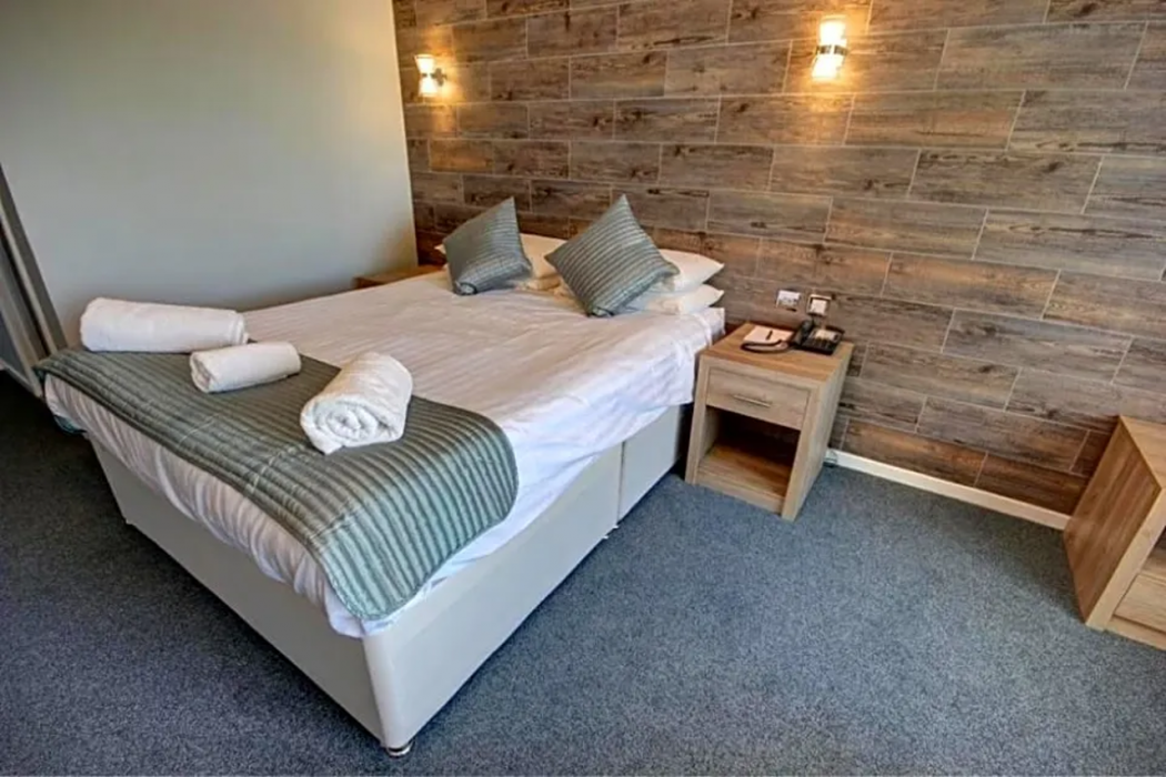 The Chichester Hotel 13/34