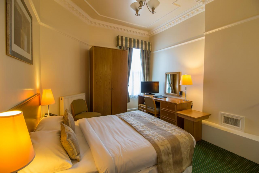 A Park View Hotel 13/59