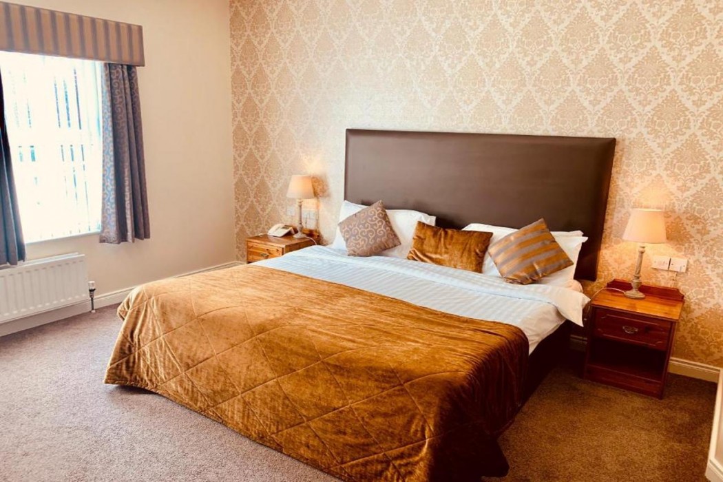 The Bannville Hotel 14/40