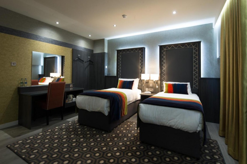 Glenavon House Hotel 12/57