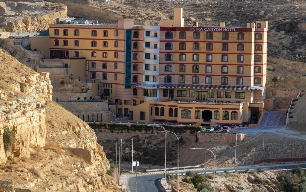 Petra Canyon Hotel Petra 1/51
