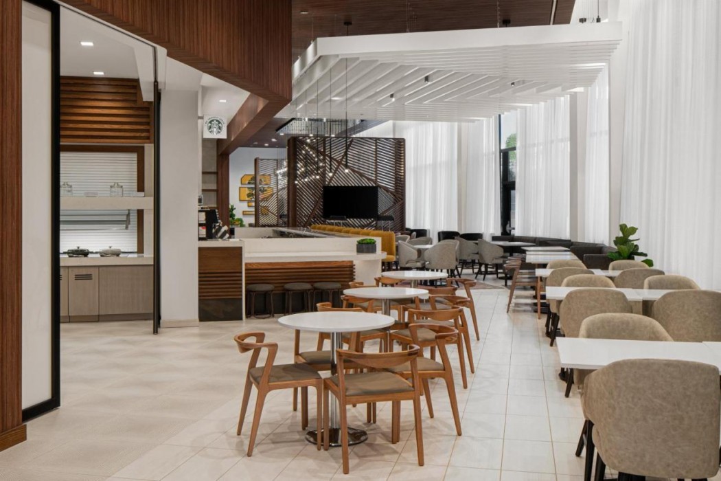 Lobby at Hyatt Place Atlanta / Perimeter Center, ATLANTA - GA