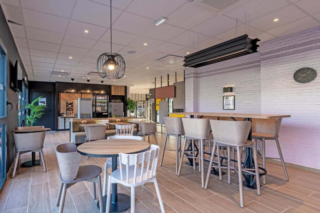 B&B HOTEL Landerneau Bois Noir 19/31