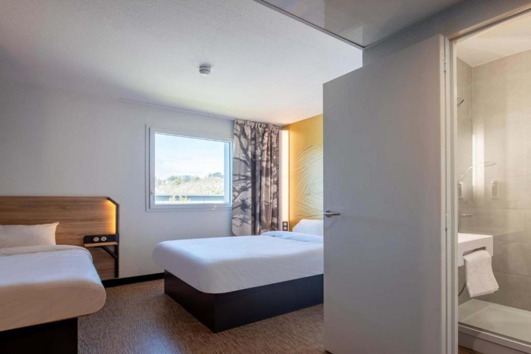 B&B HOTEL Landerneau Bois Noir 7/31