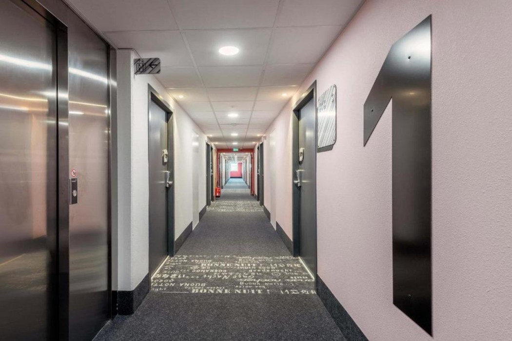 B&B HOTEL Landerneau Bois Noir 16/31