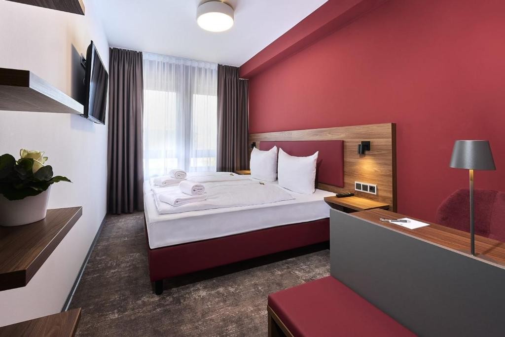 TOP Hotel Rhoenkitz 8/17