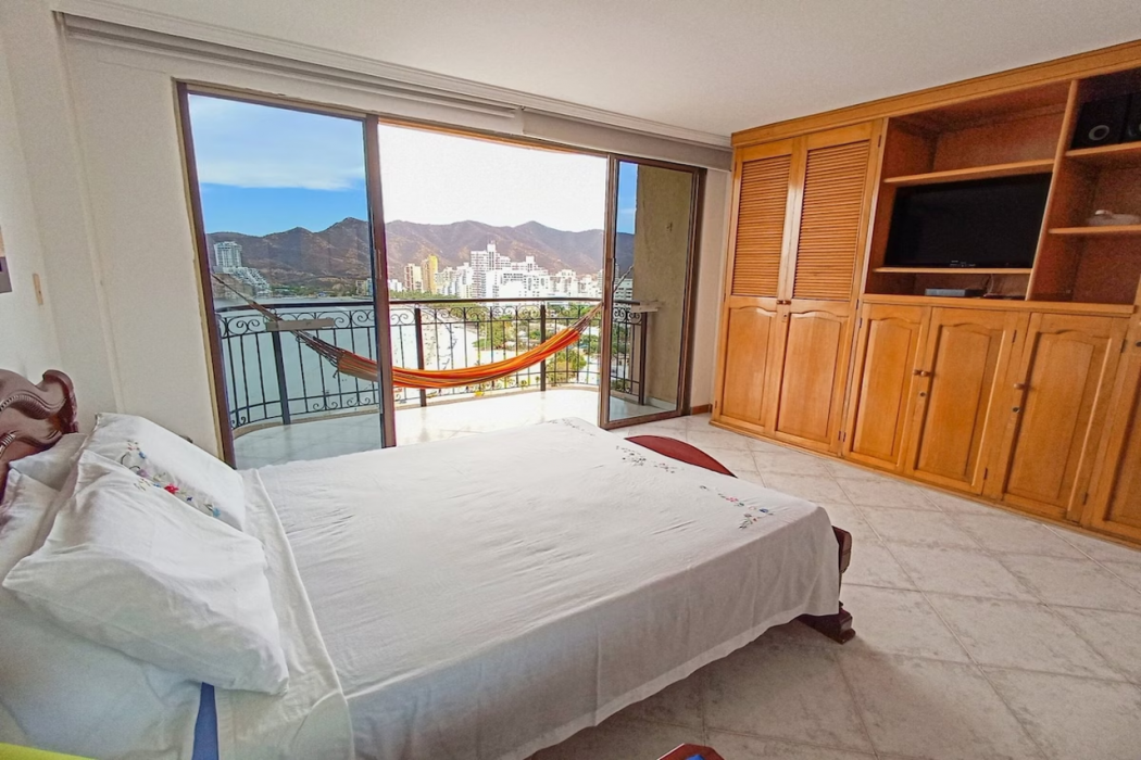 Apartamentos Rodadero Vista al Mar 10/58