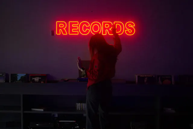Versus Hotel 28/65