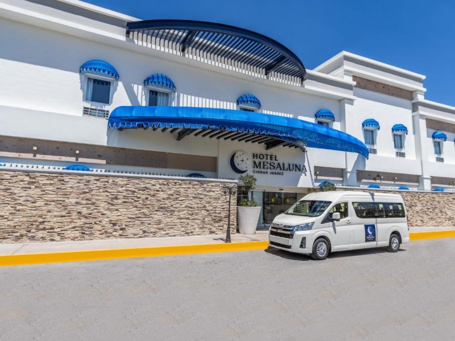 Hotel Mesaluna Short and Long Stay 3/74