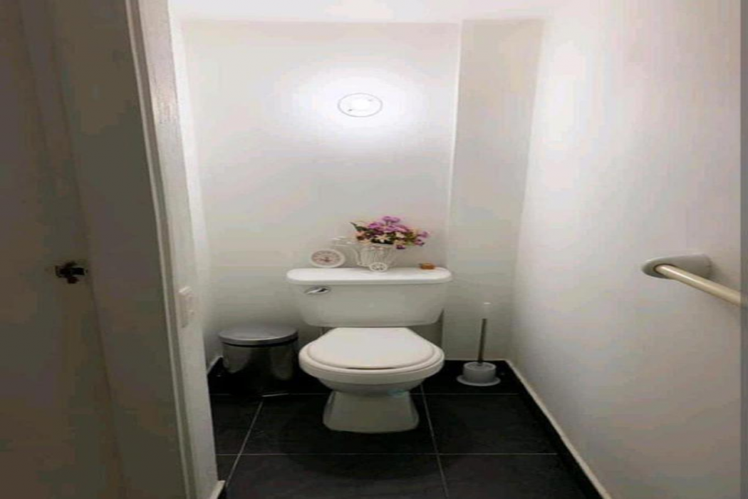 E2TL Apartamento Basico cerca al Mar con Aire Acondicionado y WiFi 5/13