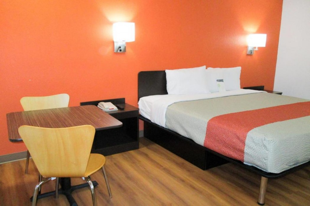 Motel6 Odenton, MD - Fort Meade 10/40