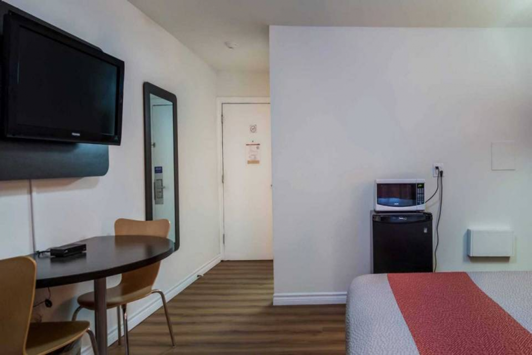 Motel6 Sudbury, ON 14/46