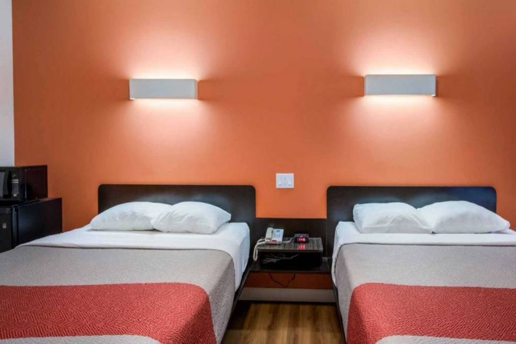 Motel6 Sudbury, ON 17/46