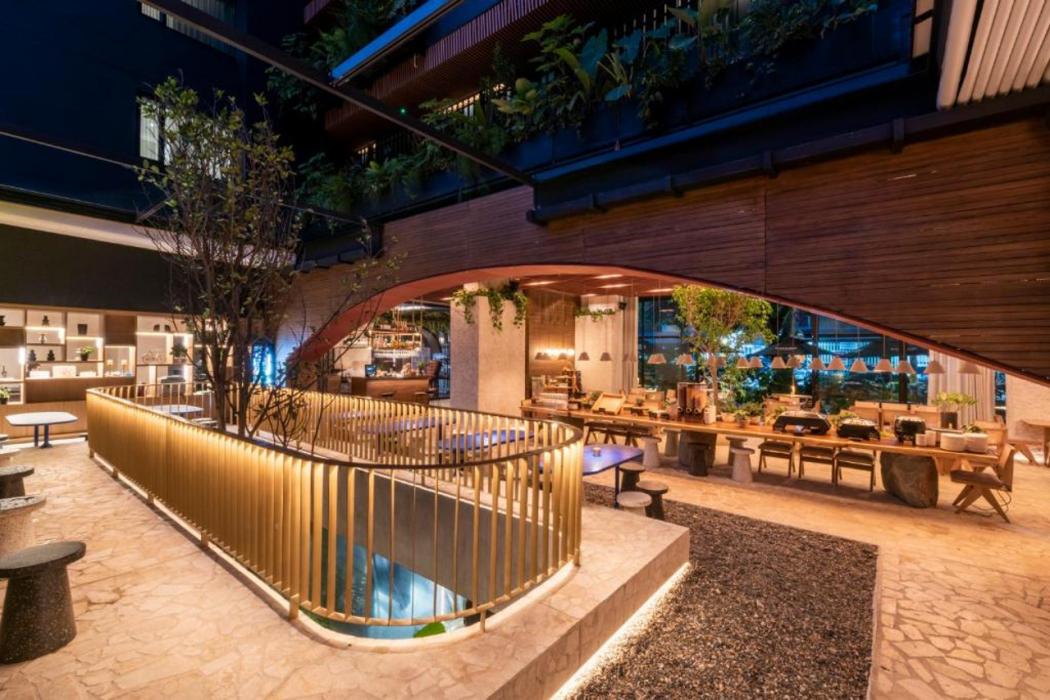Hashtag 98 Hotel 27/55
