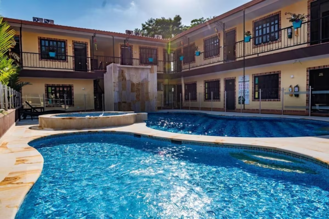 Hotel Vanguardia Natural 15/24