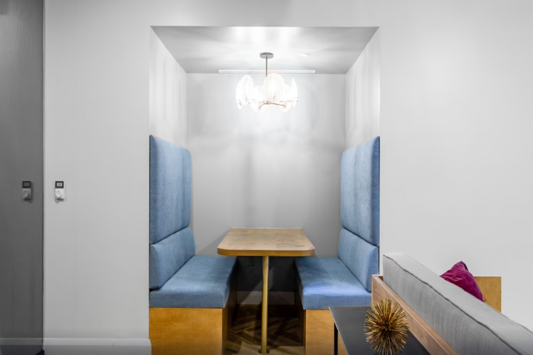 Mint House Dallas – Downtown 12/21