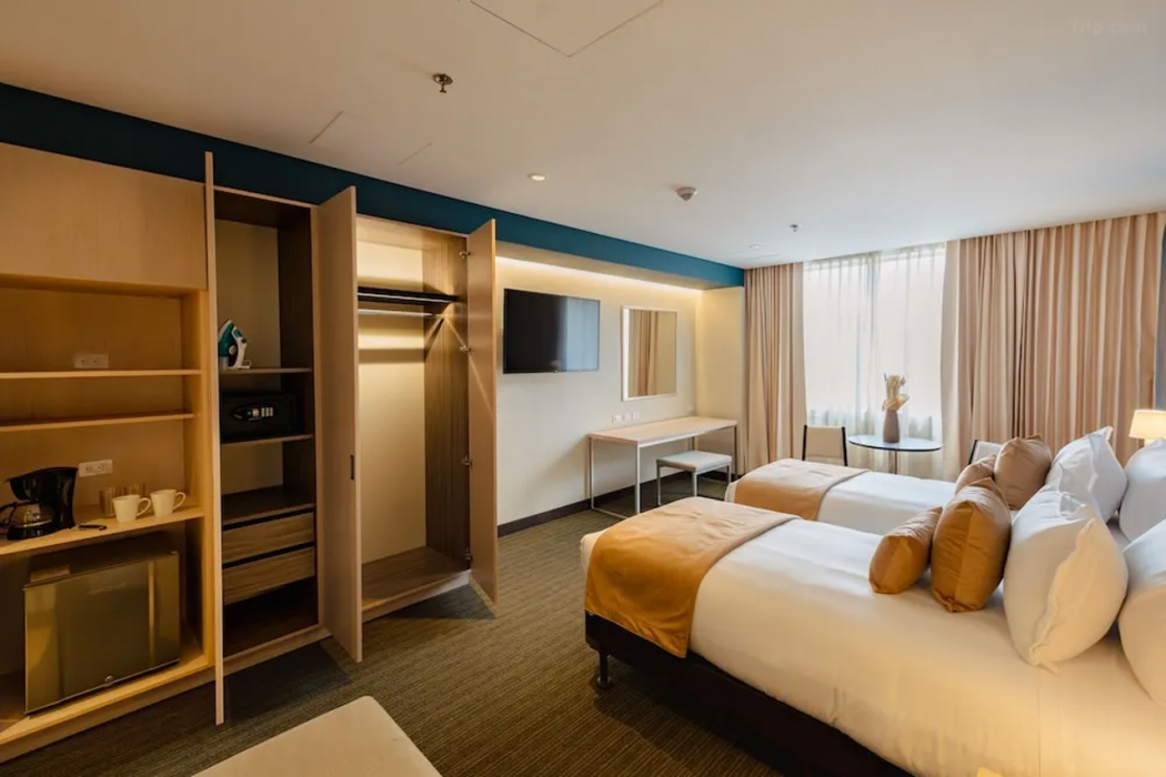 Liv Hotel Zona G 13/58