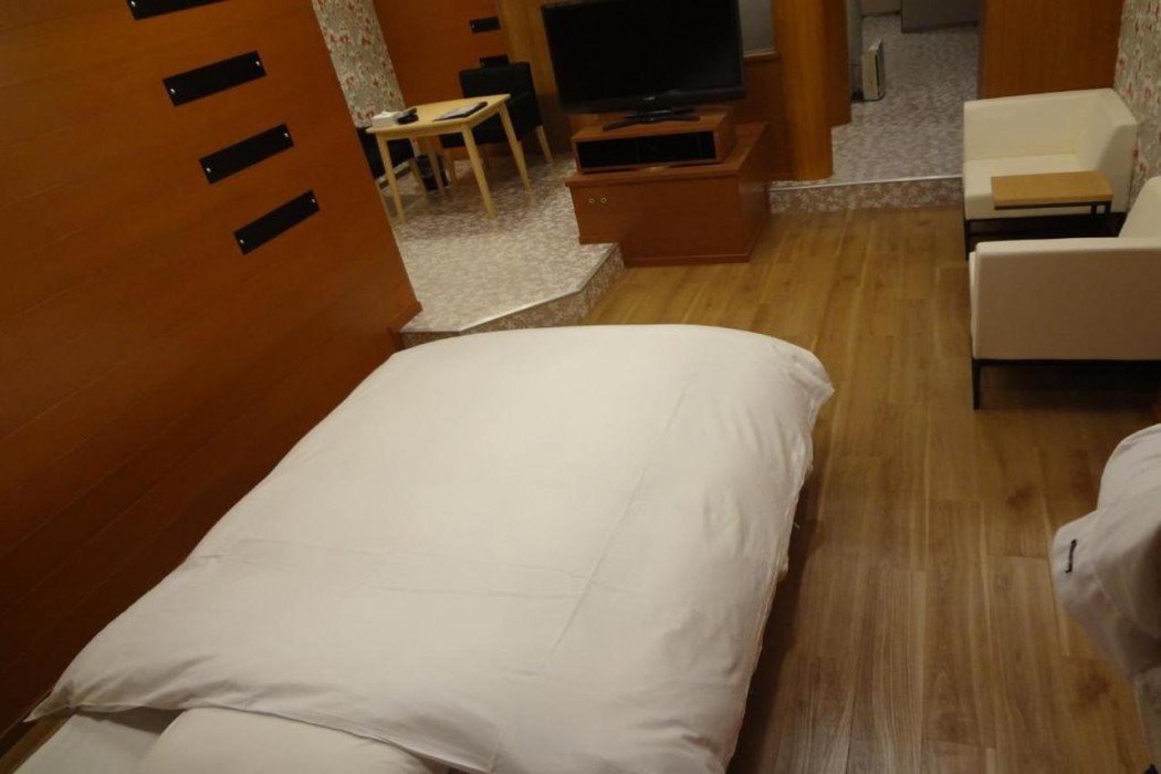 Royal Hotel Uohachi Bettei 8/30