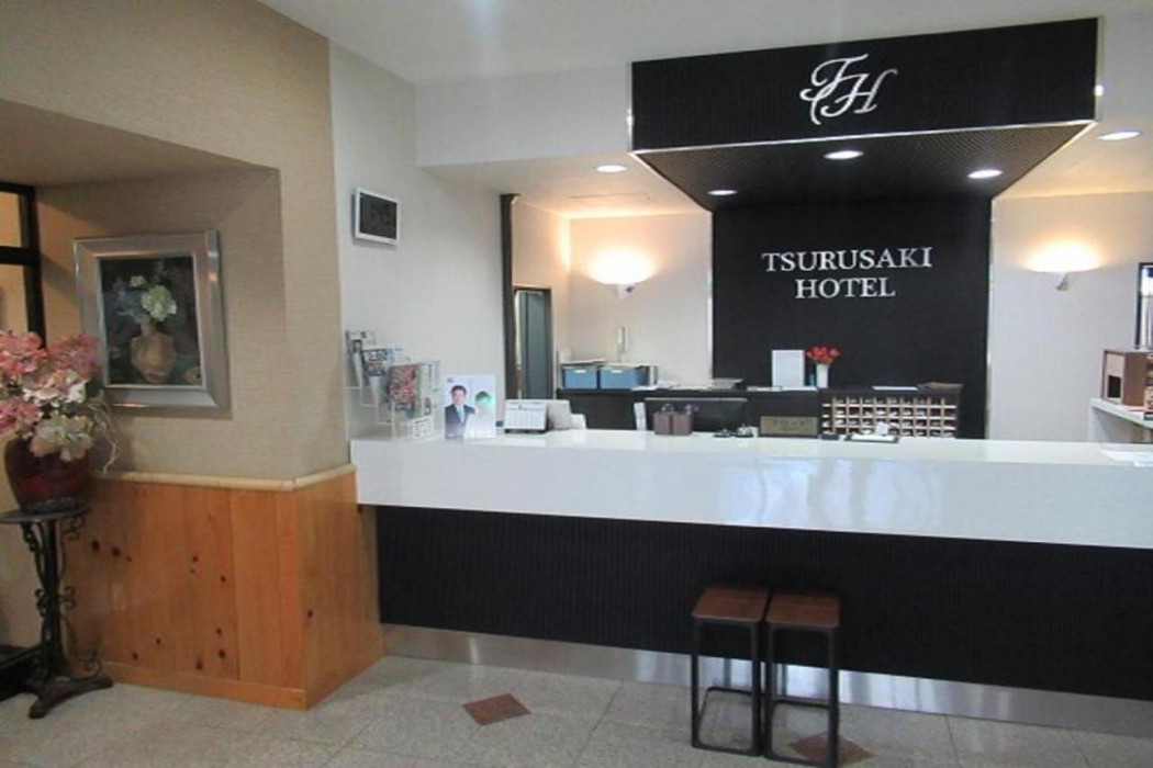 Tsurusaki Hotel 6/50