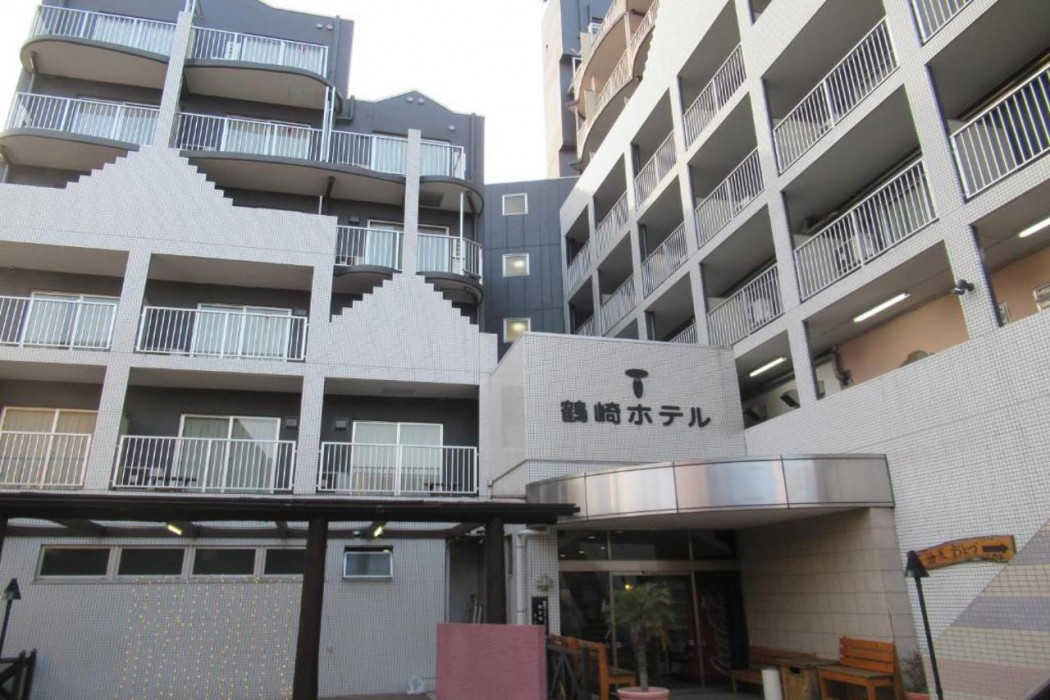 Tsurusaki Hotel 1/50