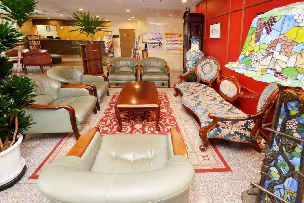 Omura Central Hotel 11/59