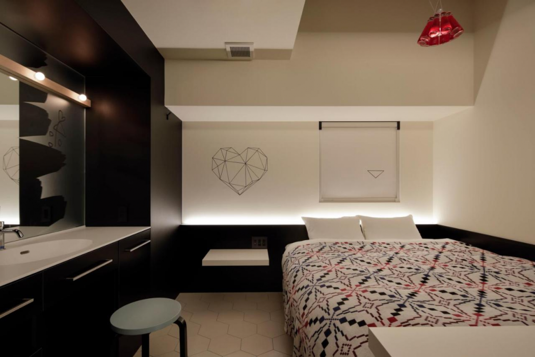 Third Place Hotel 13/41