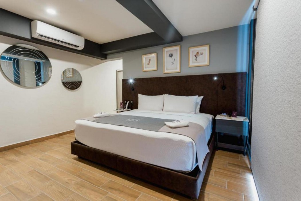 HS HOTSSON Acapulco Villas 7/35