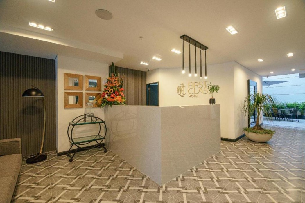 First Class Hotel 3/58