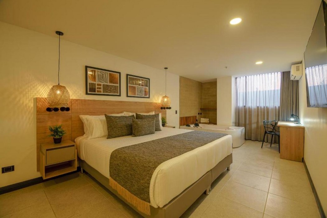 First Class Hotel 14/58