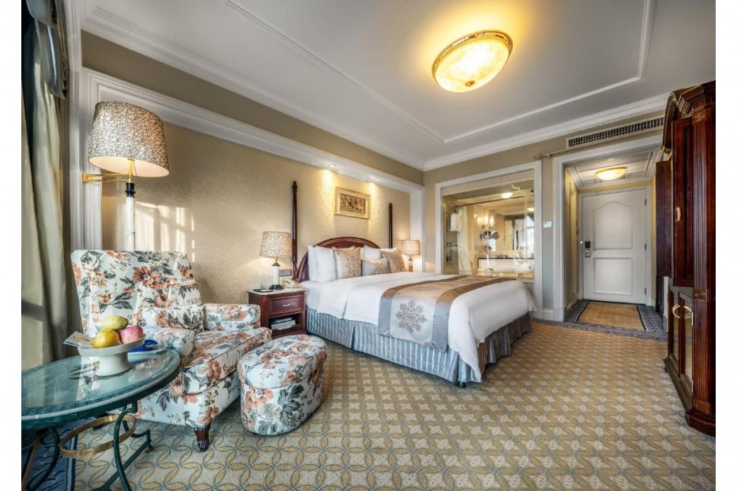 Kunming Green Lake Hotel, WorldHotels Elite 11/66