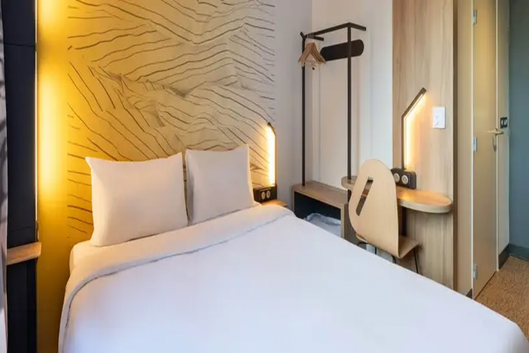 B&B HOTEL Massieux Genay 12/29