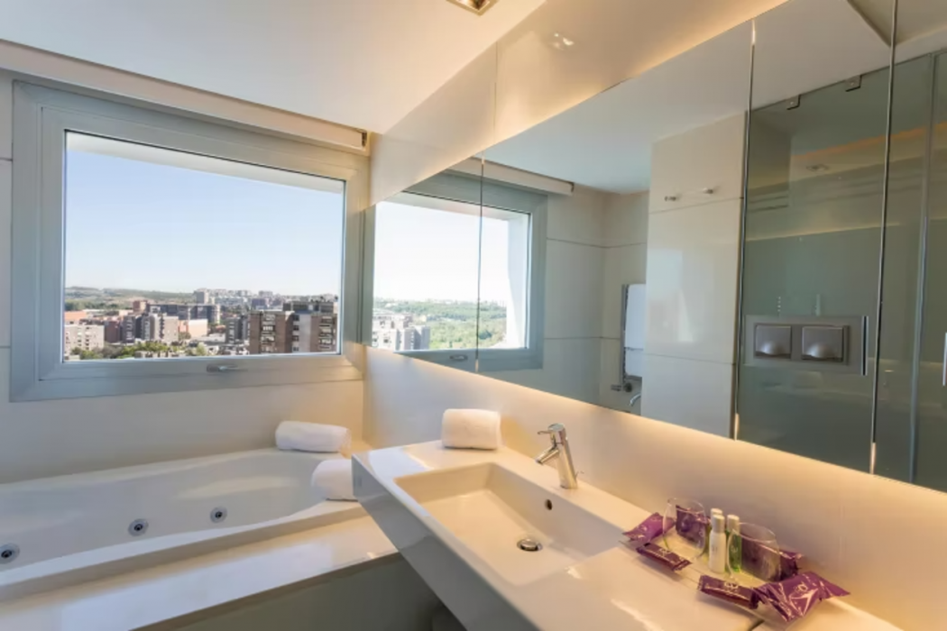 voco Madrid Retiro, an IHG Hotel 13/58