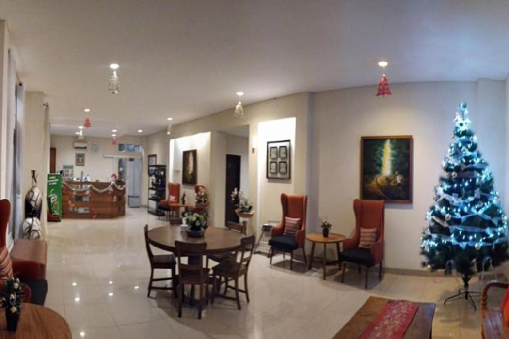 Antika Hotel 9/50