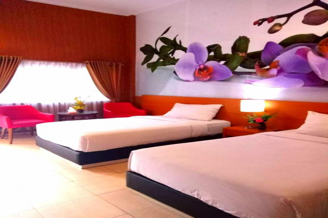 Hotel Kencana Rembang 3/15